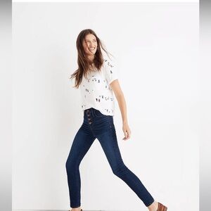 Madewell 9” Mid-rise skinny Jean size 25 in Hayes Wash Button Front Edition